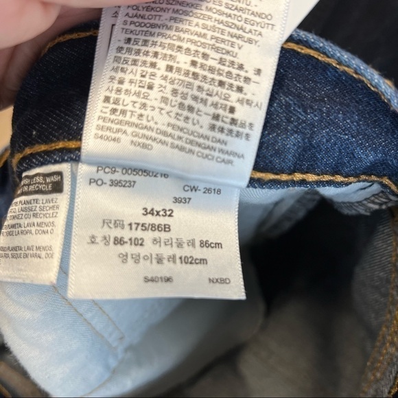 LEVI’S 505’s dark wash straight leg jeans size 34” - Picture 8 of 8